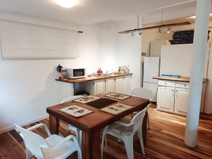 2 Bedroom Property for Sale in Brenton On Lake Western Cape